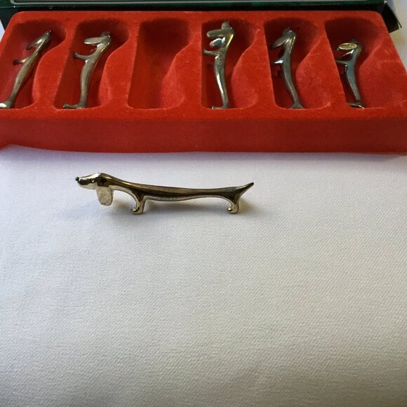 Dachshund  Dog Spoon Fork Knife Holder Rest Chop Sticks Rest Holder Art Deco - Picture 2 of 2